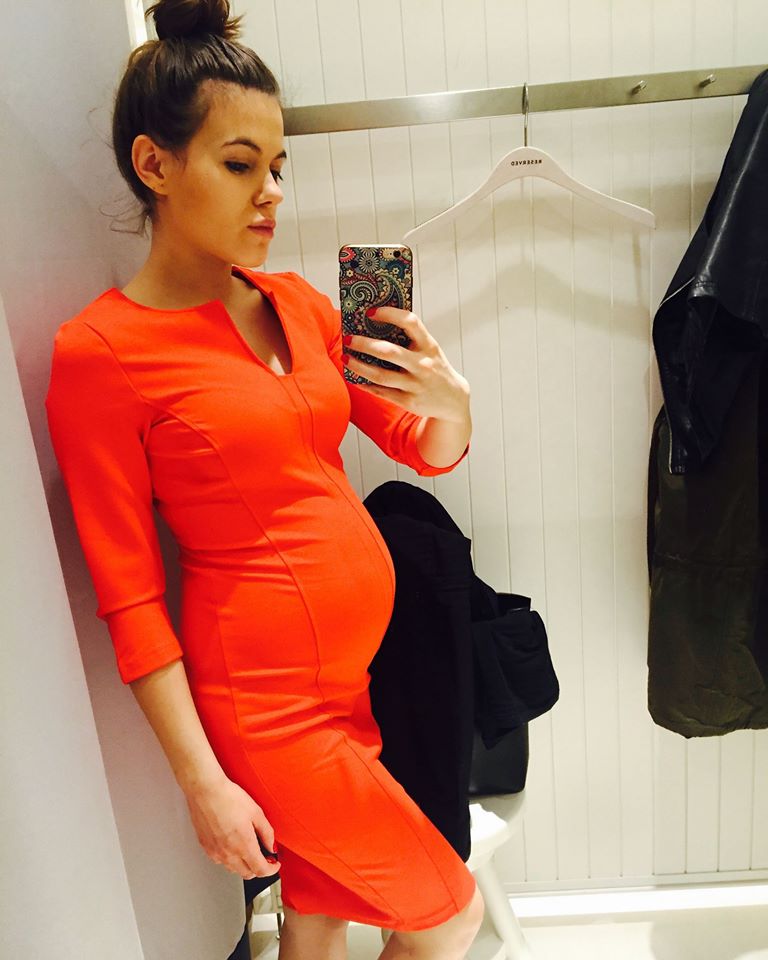 csobot_Adel_szerelem