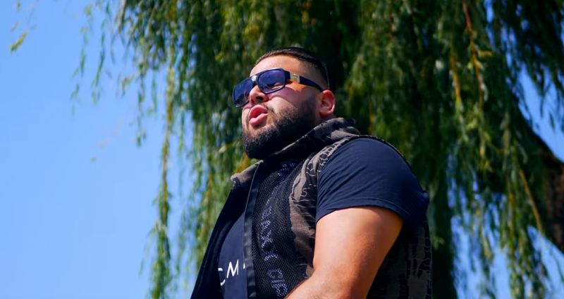 Jöjjön Ábrahám - Átvertél dala.